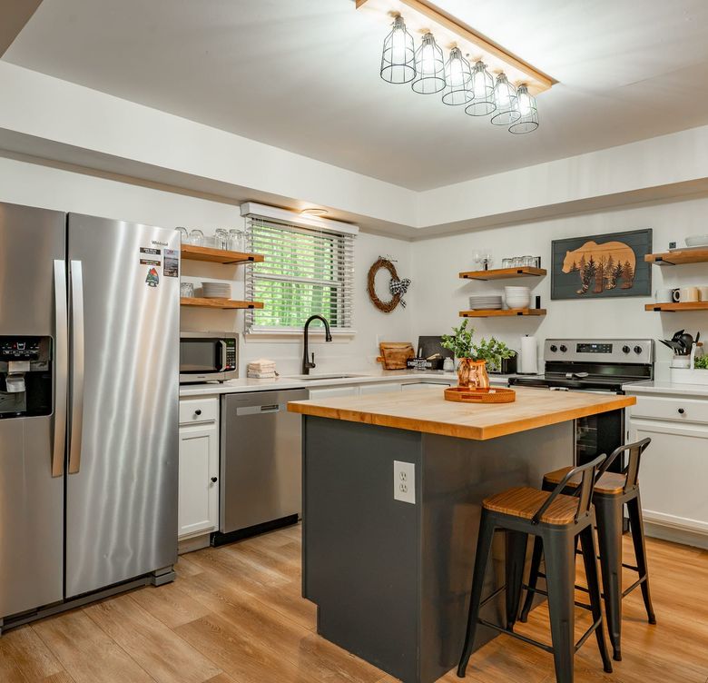 Fully equipped kitchen